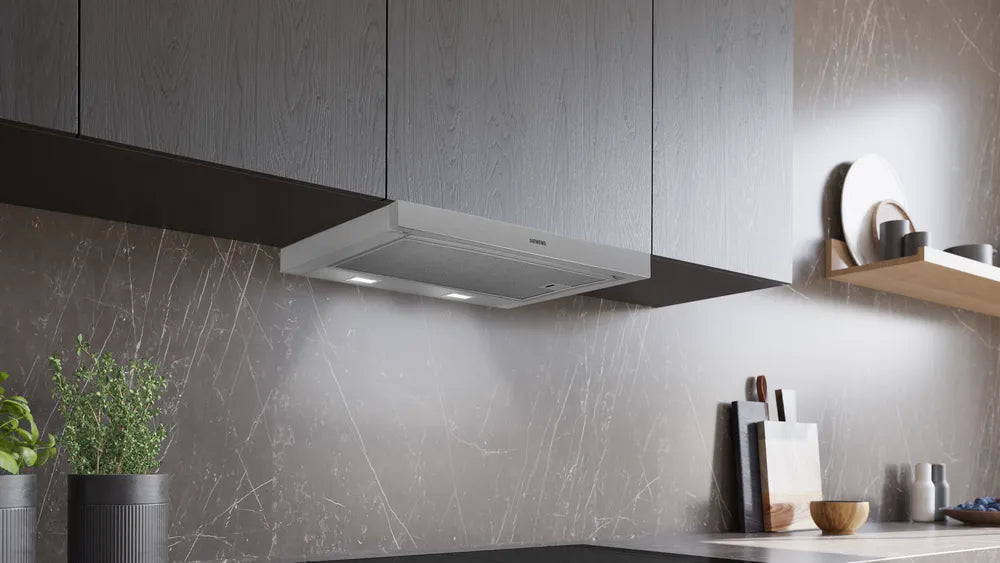 Siemens LI63LA526 iQ100 - Flachschirm-Dunsthaube - 60 cm - Silbermetallic + LZ46551 Edelstahl Griff