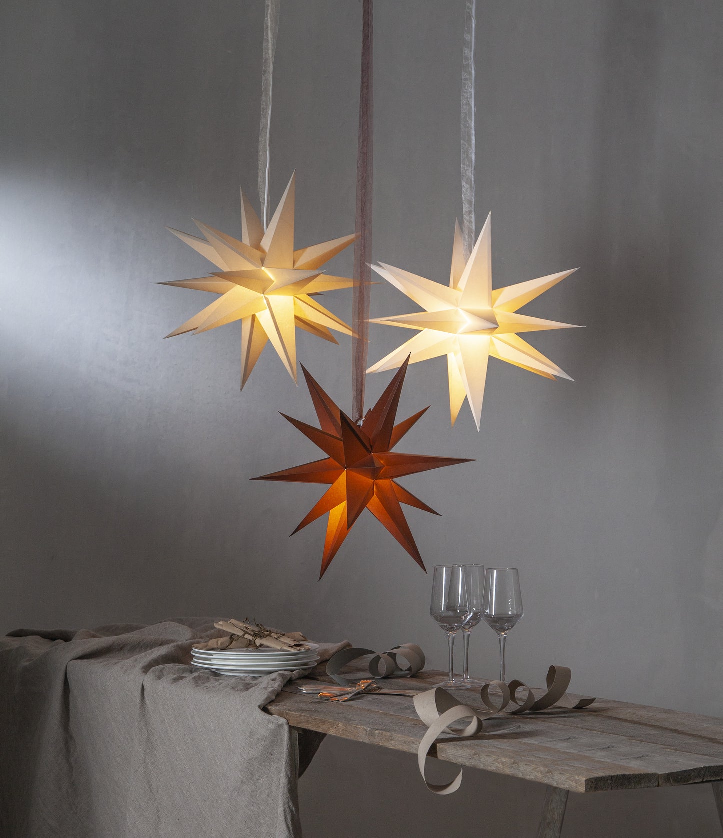 Star Trading Papierstern "December", ca. 45x45 cm, mit Band, ohne Leuchtmittel, Vierfarb-Karton